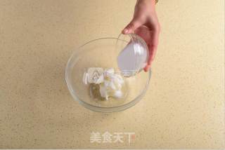 传统点心核桃酥的做法