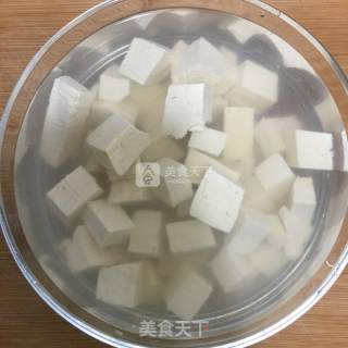 麻婆豆腐的做法步骤：1
