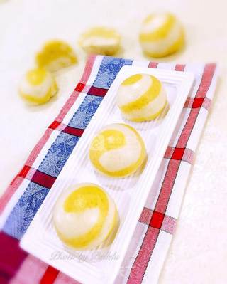 宝宝零食之奶香双色小馒头的做法步骤：21