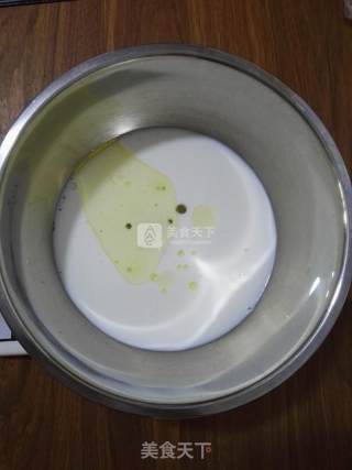 冰皮白豆沙月饼的做法步骤：2