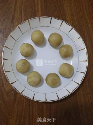 冰皮白豆沙月饼的做法步骤：6