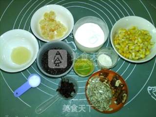 广式玉米黑芝麻月饼的做法步骤：8