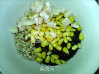 广式玉米黑芝麻月饼的做法步骤：10
