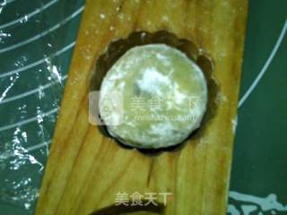 广式玉米黑芝麻月饼的做法步骤：18