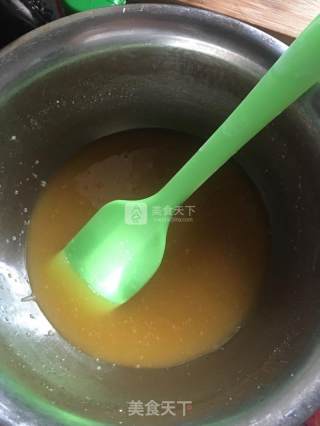 传承经典——五仁月饼的做法步骤：2