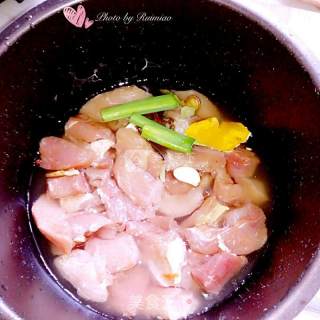 肉松的做法步骤：1