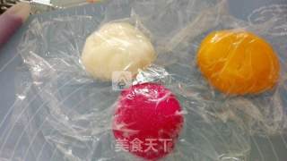 炫彩冰皮月饼的做法步骤：2