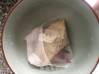 土豆炖排骨的做法步骤：2