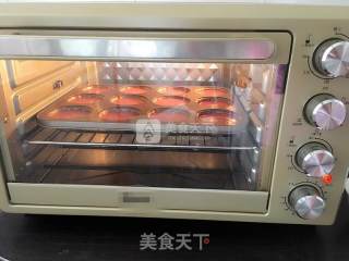 火红果藜麦海绵蛋糕的做法步骤：10