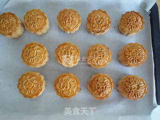 广式金丝肉松月饼的做法步骤：19