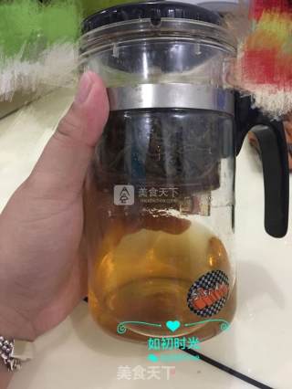 热带水果茶-百香果柠檬绿的做法步骤：1