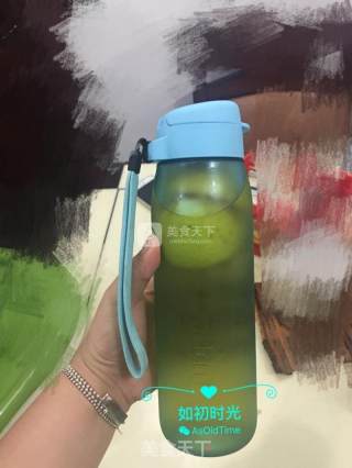 热带水果茶-百香果柠檬绿的做法步骤：5