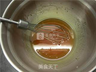 椰蓉蔓越莓馅月饼的做法步骤：2