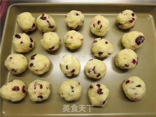 椰蓉蔓越莓馅月饼的做法步骤：12