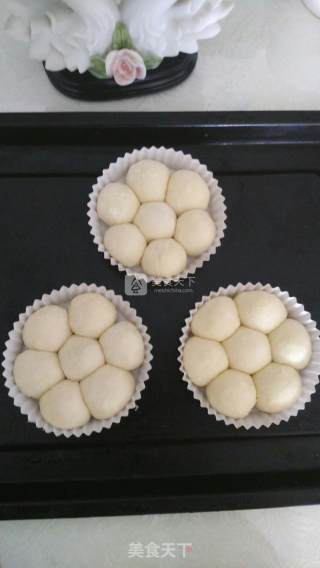 花好月圆之—花朵面包汉堡包的做法步骤：3