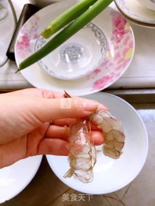 糖醋虾仁（非油炸非番茄酱版需剪刀附取虾仁方法）的做法步骤：8