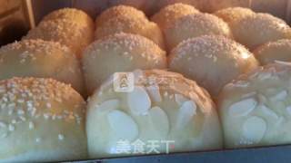 牛奶面包的做法步骤：8