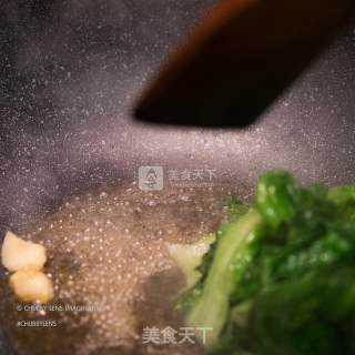 鱼露炒唐生菜的做法步骤：9