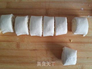 椰蓉面包卷的做法步骤：9