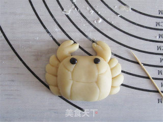 螃蟹趣味广式月饼的做法步骤：10