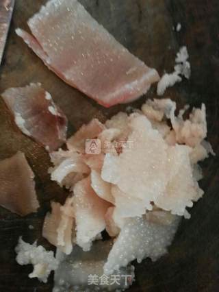 猪皮冻的做法步骤：1