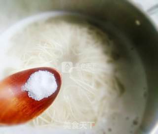 葱花鸡蛋面的做法步骤：7