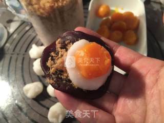 馅中馅月饼的做法步骤：16