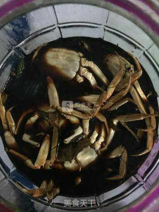 自制醉蟹的做法步骤：2