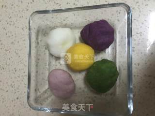 芝心榴莲冰皮月饼的做法步骤：5