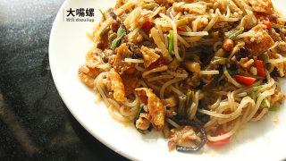 豆皮包螺蛳粉丨大嘴螺的做法步骤：7