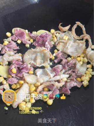 石斑花胶青瓜煲的做法步骤：4