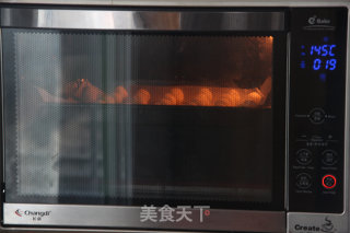 浓浓椰香小巧迷人---椰蓉球的做法步骤：4