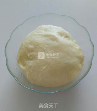 如意吉祥椰蓉包的做法步骤：3