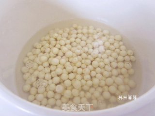 软糯糖水鸡头米的做法步骤：4