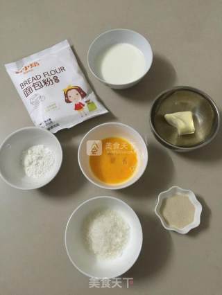 毛毛虫面包的做法步骤：1