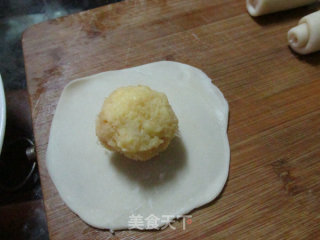 奶黄肉松蛋黄酥的做法步骤：18