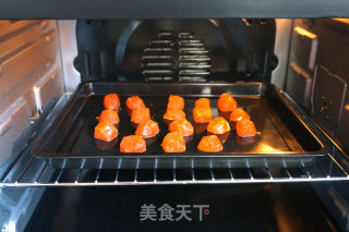豆沙蛋黄酥皮月饼的做法步骤：9