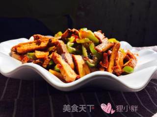 青椒炒香干的做法步骤：8