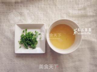 【酱油炒饭】手把手教你做出不粘锅蛋炒饭的做法步骤：1