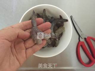 鲜虾披萨的做法步骤：4