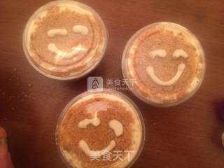笑脸木糠杯的做法步骤：6