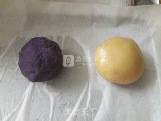 紫薯月饼的做法步骤：4
