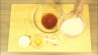 中秋月饼，自己在家也能做的做法步骤：5