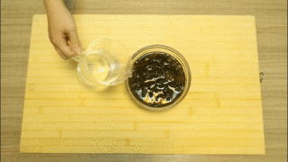 河南特色的芝麻叶面，你也能吃的上的做法步骤：2