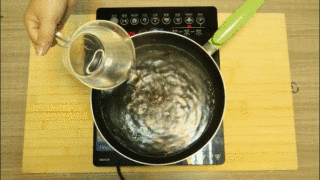 河南特色的芝麻叶面，你也能吃的上的做法步骤：13