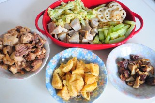 干锅三黄鸡的做法步骤：8