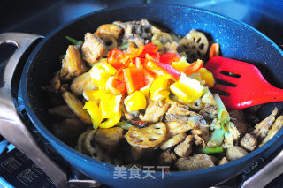 干锅三黄鸡的做法步骤：13