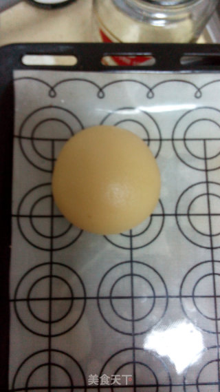 酥皮五仁月饼的做法步骤：16