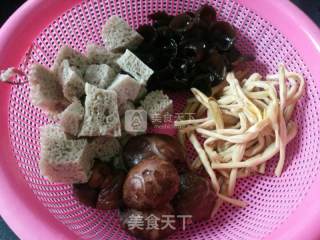 烤麸素什锦的做法步骤：1