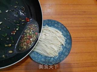 白灼金针菇的做法步骤：8